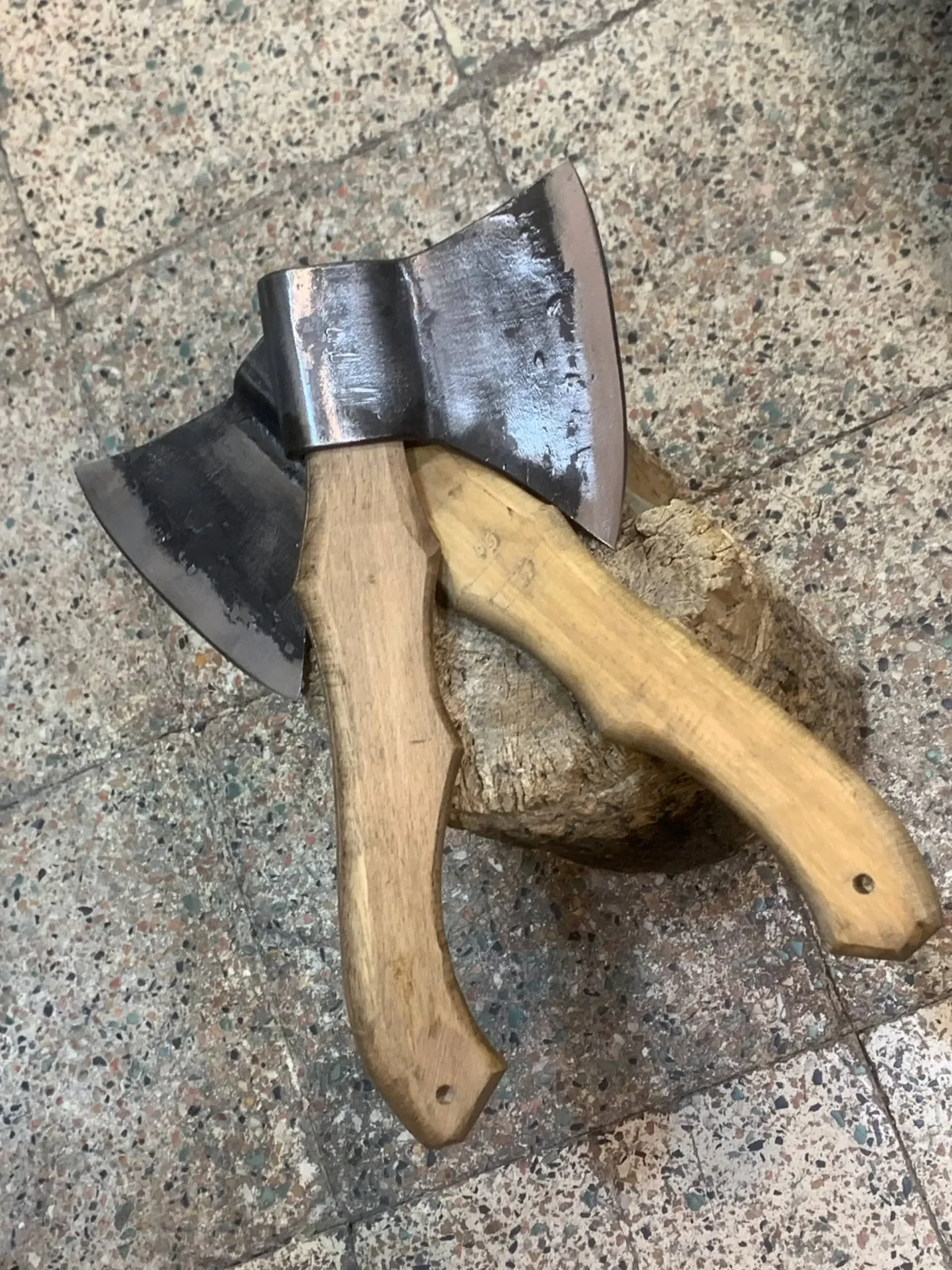 تبر طبیعت گردی زنجان مهدی عشقی مدل b103